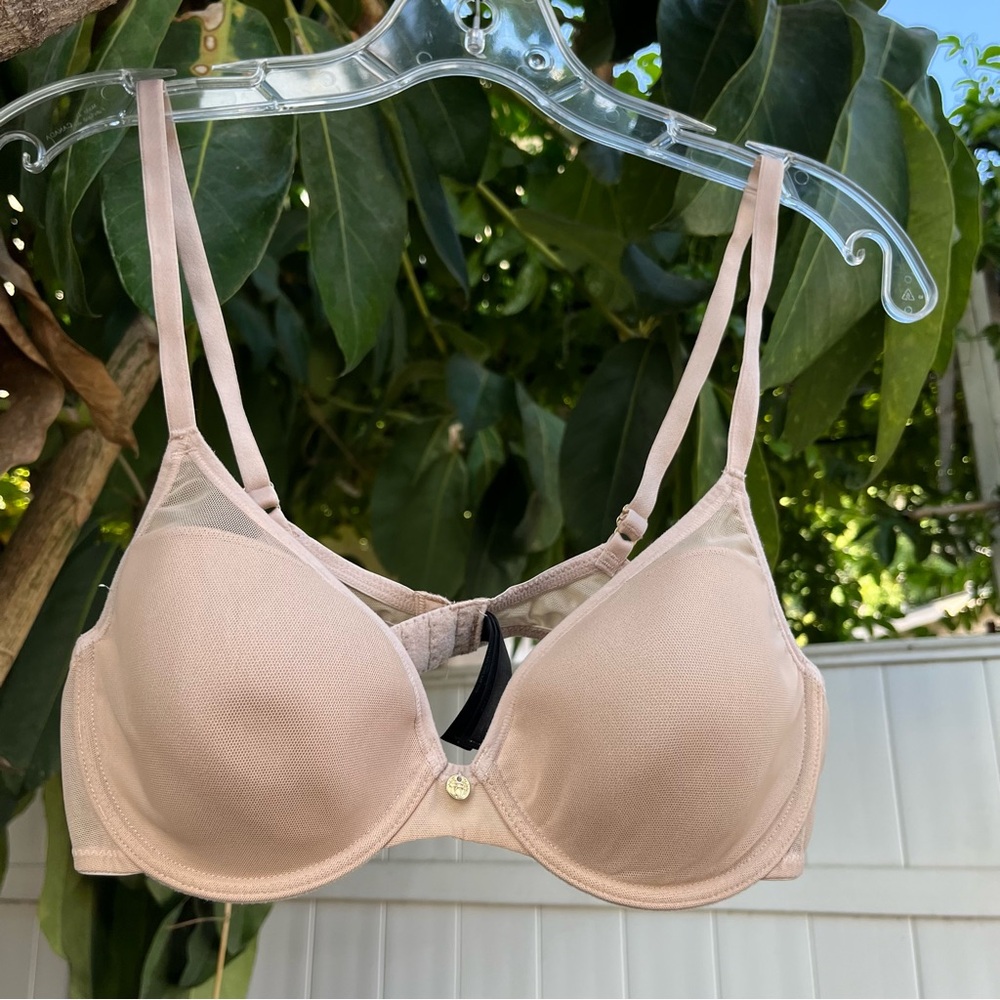Natori Mesh Sheer Bra That’s Lined in Nude !